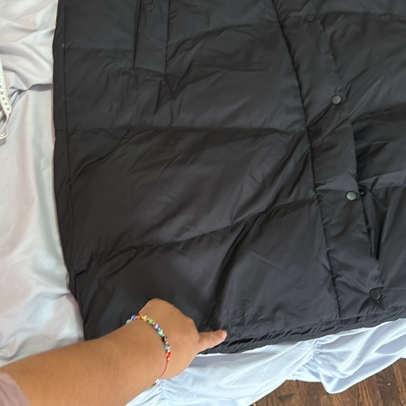 lululemon athletica Midnight Black Puffer Jacket - Picture 13 of 14